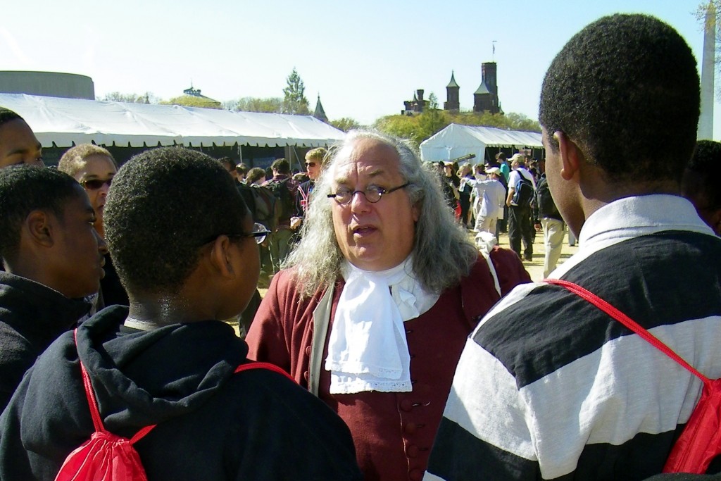 Ben Franklin talks to students
