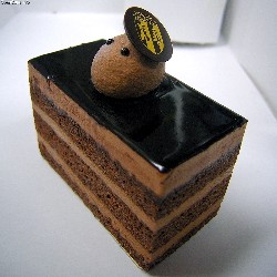 Chocolate cake (Mikage Takasugi/Opencage.info)