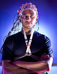 EEG powered brain cap (John Consoli, University of Maryland)