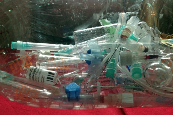 Syringes for disposal