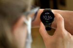 Smart watch with PhysIQ app